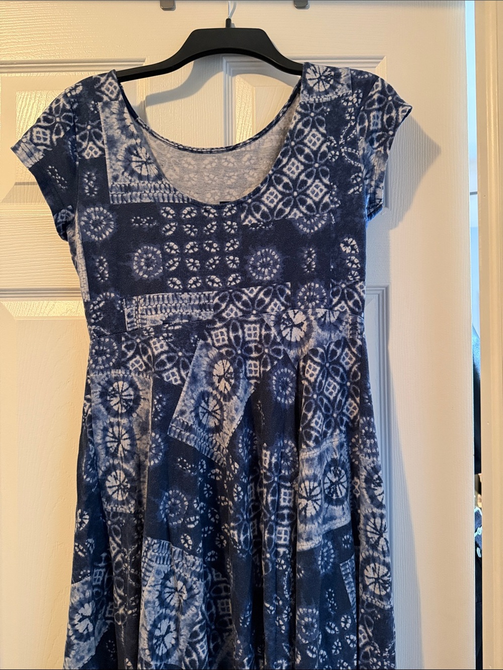 Chaps Navy and White Patterned Scoop Neck Tunic